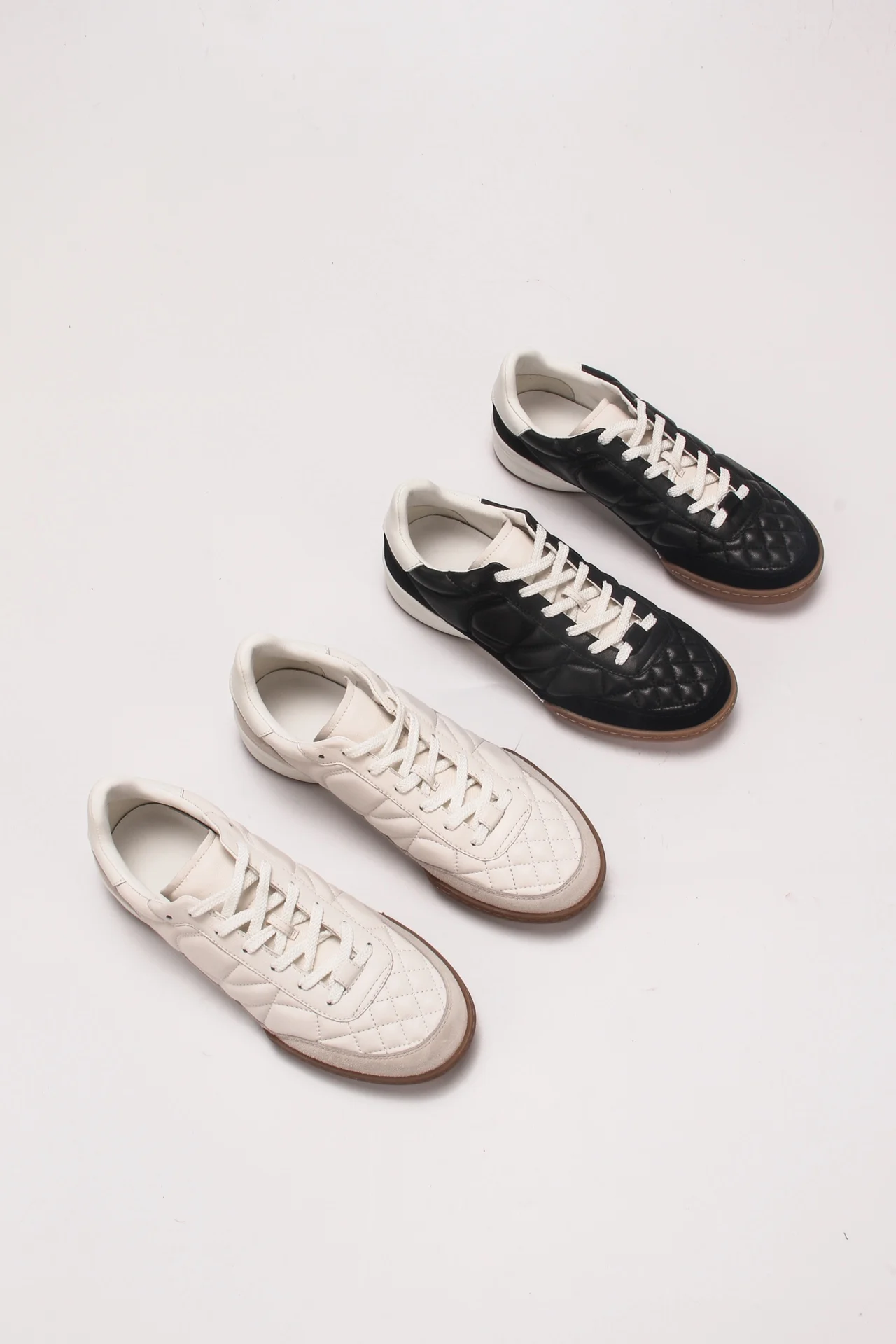 Donna-in Sheepskin White Shoes Women Sneakers Luxury Lamb leather Stitching Suede Diamond Suture Round toe Female Baseball shoes