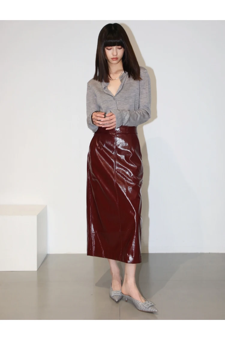 Lautaro Spring Autumn Shiny Reflective Patent Pu Leather Midi Pencil Skirt Women High Waist Long Luxury Designer Clothes 2023 18 Sd9cc489e00e44a6f878f093bd5e7ddf1k