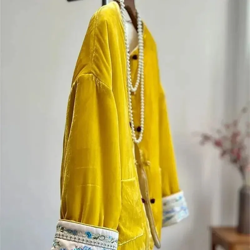 

Chinese Style Embroidery Cuffs Cotton Jacket Women Retro Yellow Velvet Coat Woman O-neck Buckle Winter Warm Tops