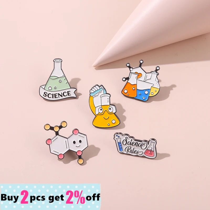 Wholesale Chemistry Lab Enamel Pins Brooches Backpack Lapel Pins Science Experiment Badges Element Molecular Gifts for Friends