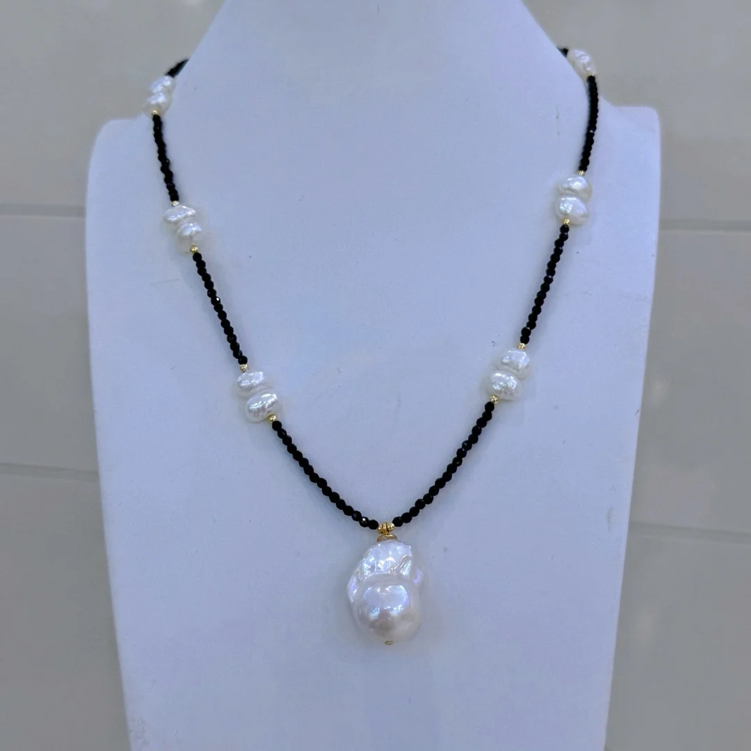 Classic black spinel pearl design necklace, natural large Baroque pearl necklace 45cm