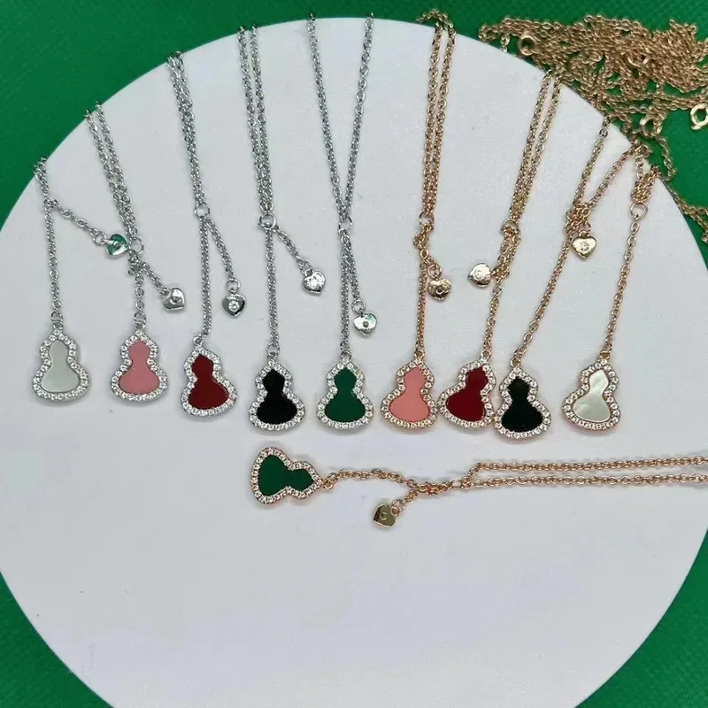 

SENLIN The high-end version of the Kirin tassel small gourd collarbone chain is set with diamonds