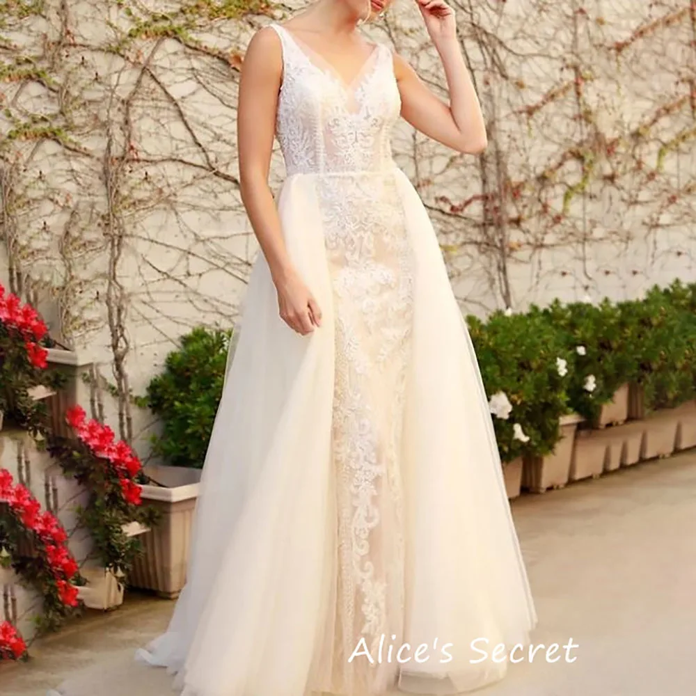 

A-Line Lace Tulle Dual Straps V Neck Sleeveless Embroidery Floor Length Sweep Train Formal Bridemaide Dress