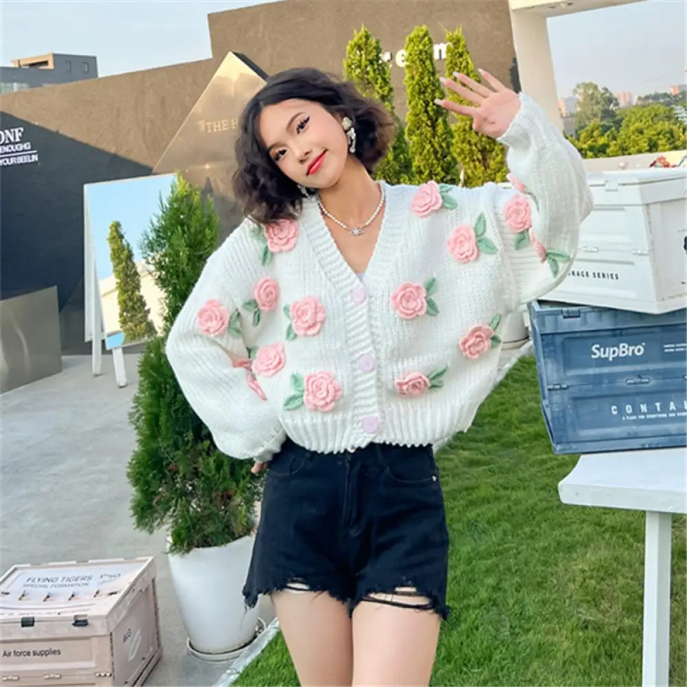 Fashion Sweet White Stick Needle Sweater Coarse Knitted Cardigans 3D Rose Blossom Contrast Loose Short Knitwaer Coat