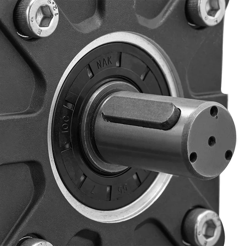 Three Phase Electric Power High Pressure  triplex  plunger pump 40lpm high pressure pump 200bar  piston triplex plunger pump