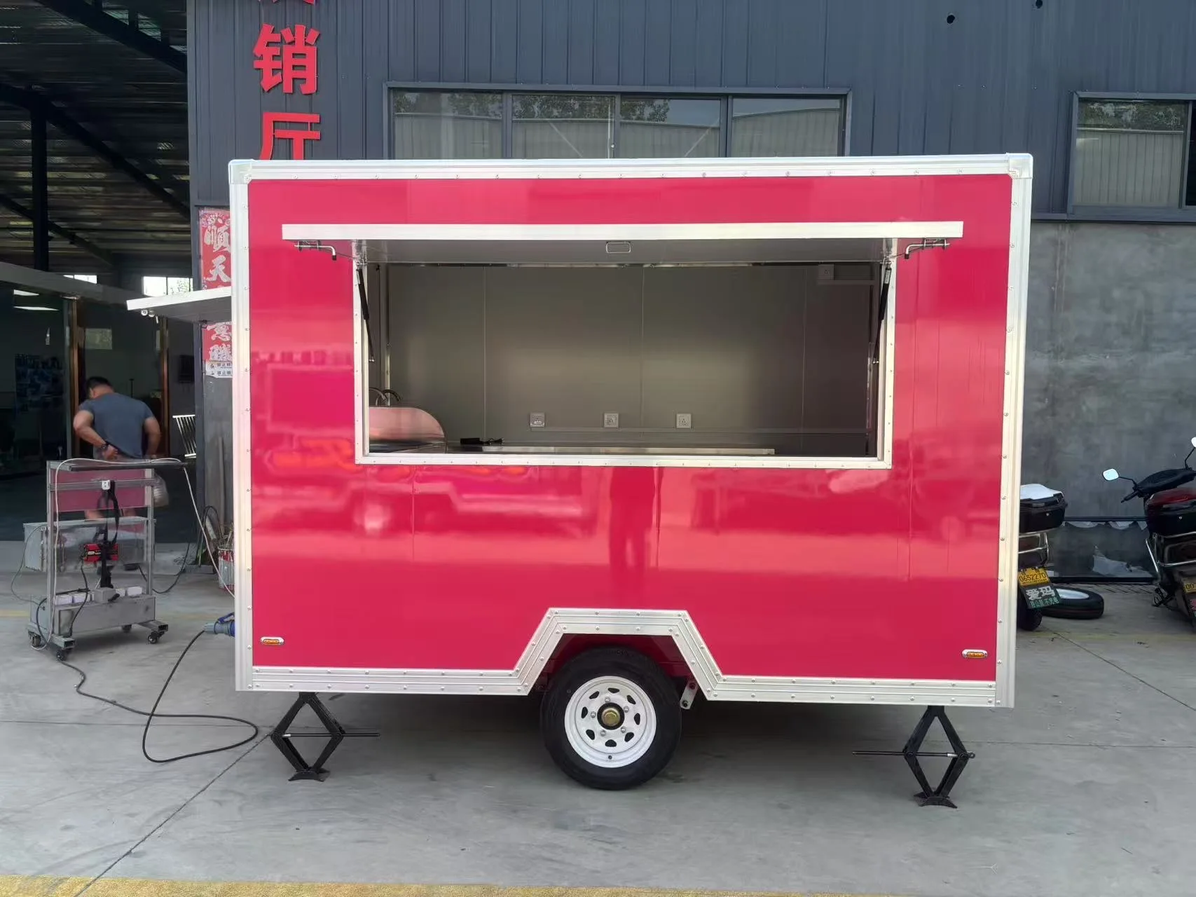 

Food Truck Trailer Deposit
