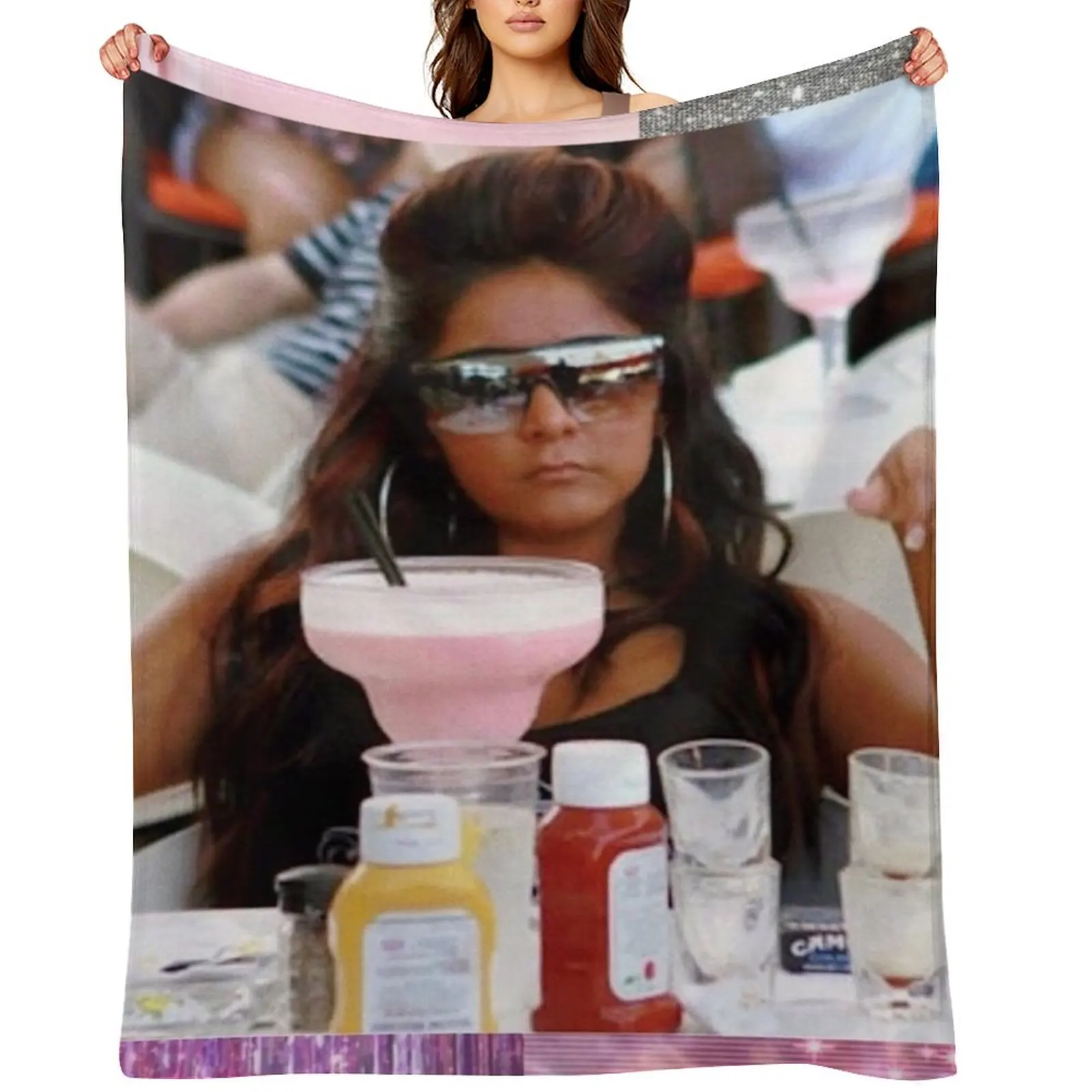 

Snooki mood Throw Blanket heavy to sleep Luxury St For Baby Plaid on the sofa Blankets