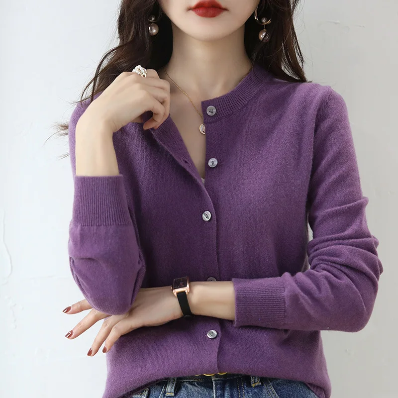 Knitted round neck cardigan, women\'s wool sweater, small jacket, new autumn/winter 2024, long sleeved loose fitting Korean versi