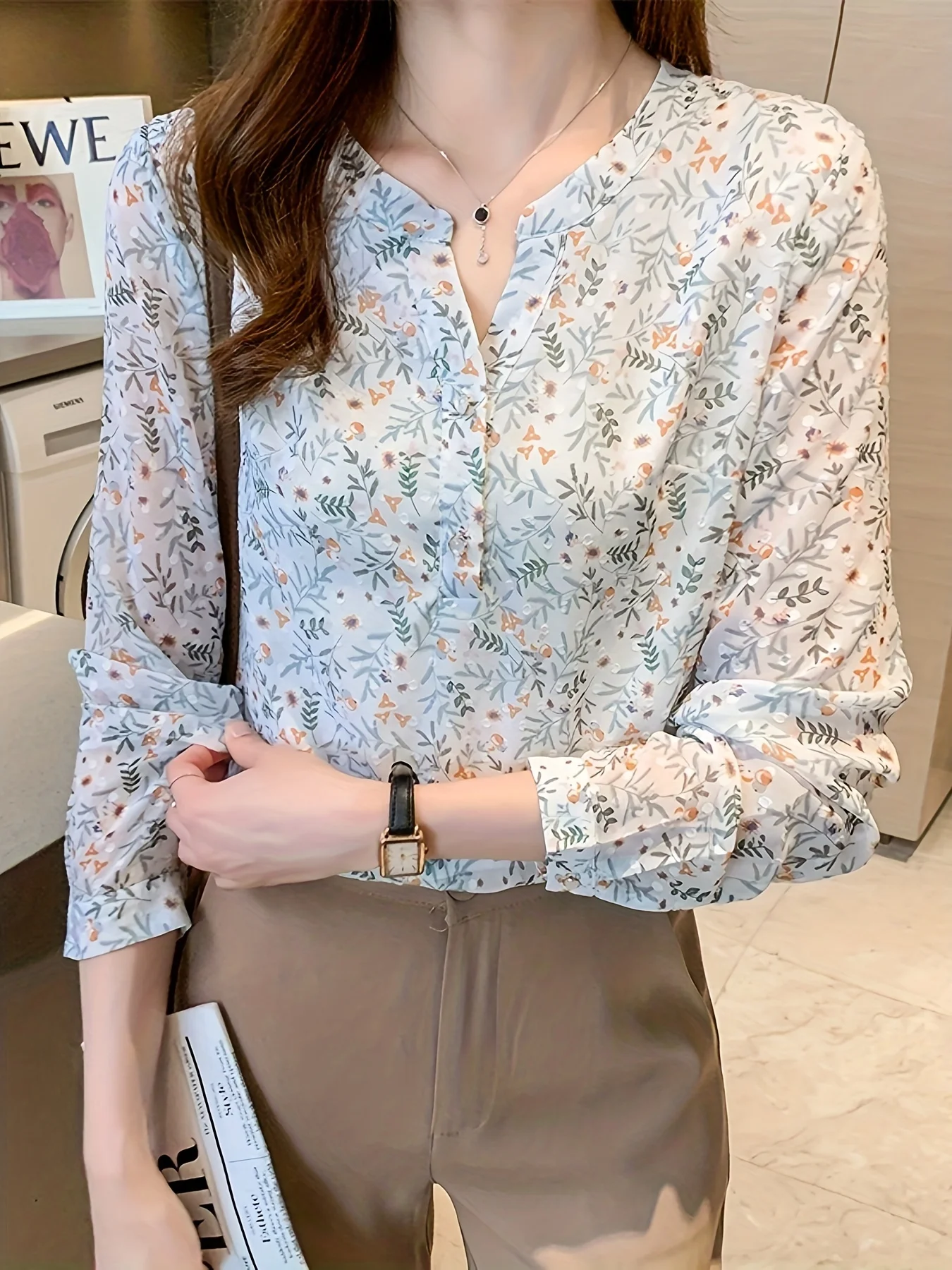 New elegant flower printing shirts for ladies Fashion V-neck Women\'s chiffon Blouses Spring Autumn Long Sleeve Tops Blusas Mujer