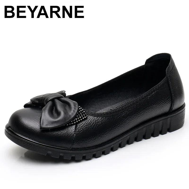 Woman\'s Flats Loafers Shoes Soft Genuine Leather Casual Shoes Big Size 35-42 Mocassin Boat Shoes for Women Hook Loop de mujer