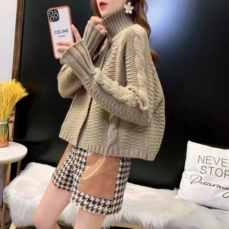 

Design sense high neck sweater coat 2023 Korean version loose long sleeve solid casual short knitted cardigan sweater female top