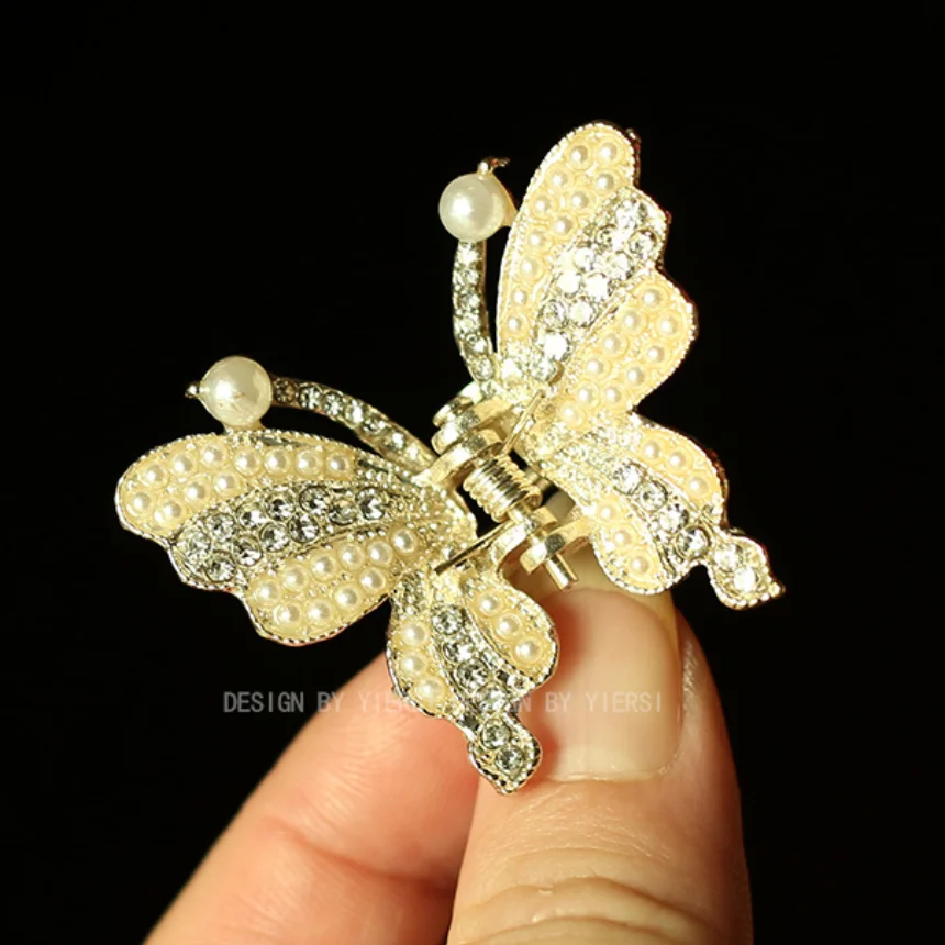 

Medium Butterfly Claw Clip for Women Alloy Back of The Head Hair Clip with Pearl Rhinestone Summer Elegant Hairpin