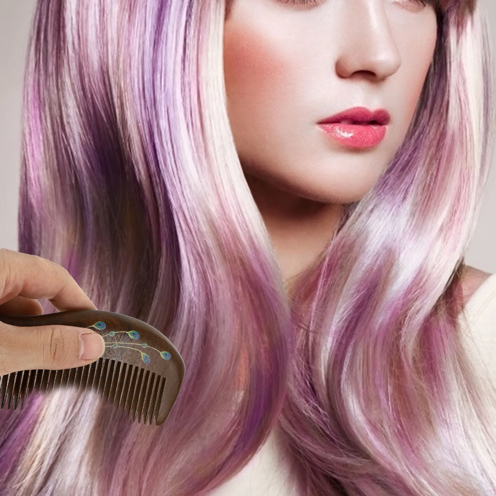 

Sandalwood Comb Exquisitely Polished Handmade Anti-static Durable Fashion Combs Portable Vintage Hairdressing Tool Scalp Massage