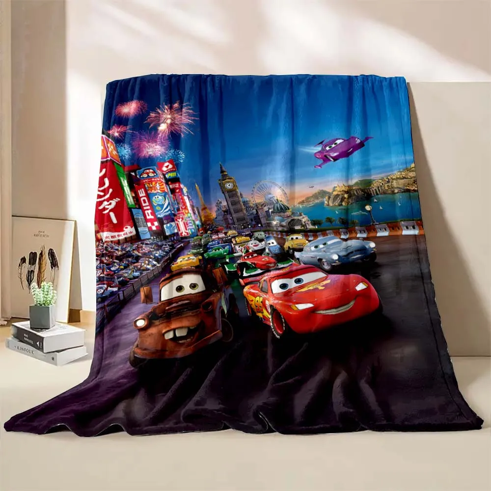 Disney Cartoon Cars coperta per bambini flanella Fluffy Soft Throw coperta da campeggio per bambini divano tiro coperta regalo di moda