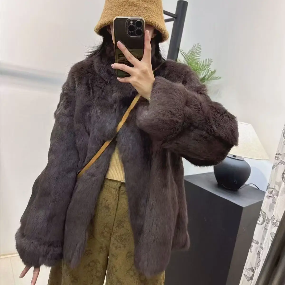 Mantel Bulu Kelinci Timur Atas 2025 Baru Semua Bulu Ledakan Asli Satu Kerah Berdiri Bulu Musim Dingin Panjang Sedang Hangat