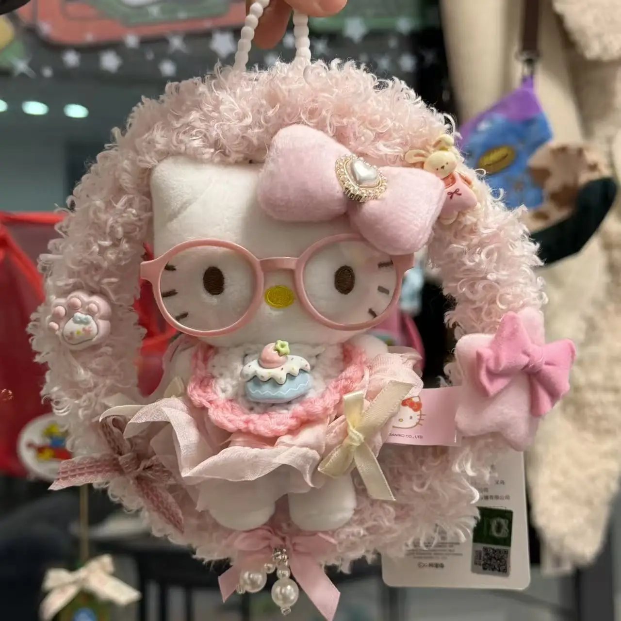 

Hello Kitty Pink Wreath Plush Keychain Lolita Style Glasses Angel Wings Design Cute Plush Doll Pendant for Room Decor Girl Gifts