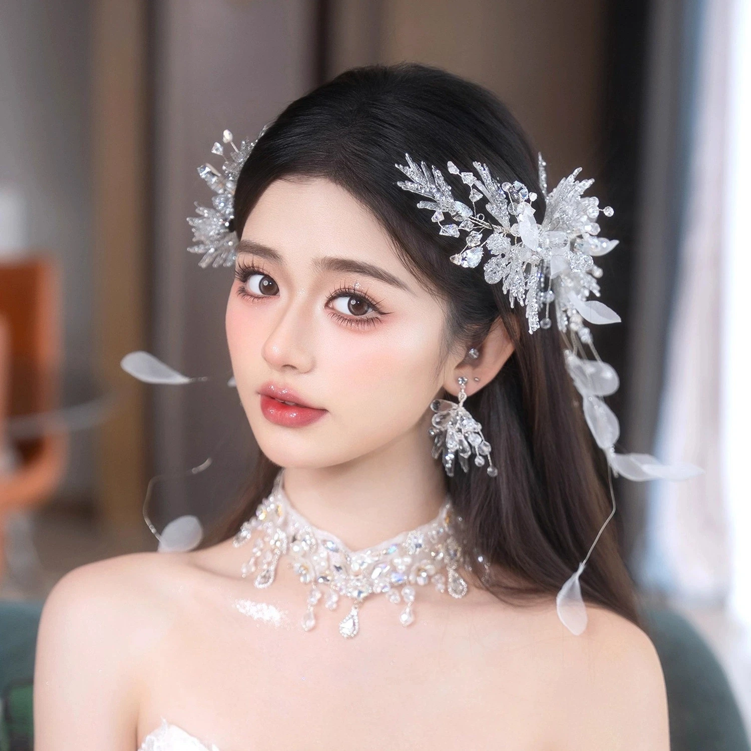 

Luxury Artificial Crystal Hair Crown Bridal Wedding Hairband High-End Feel Korean Headwear Hair Accessories