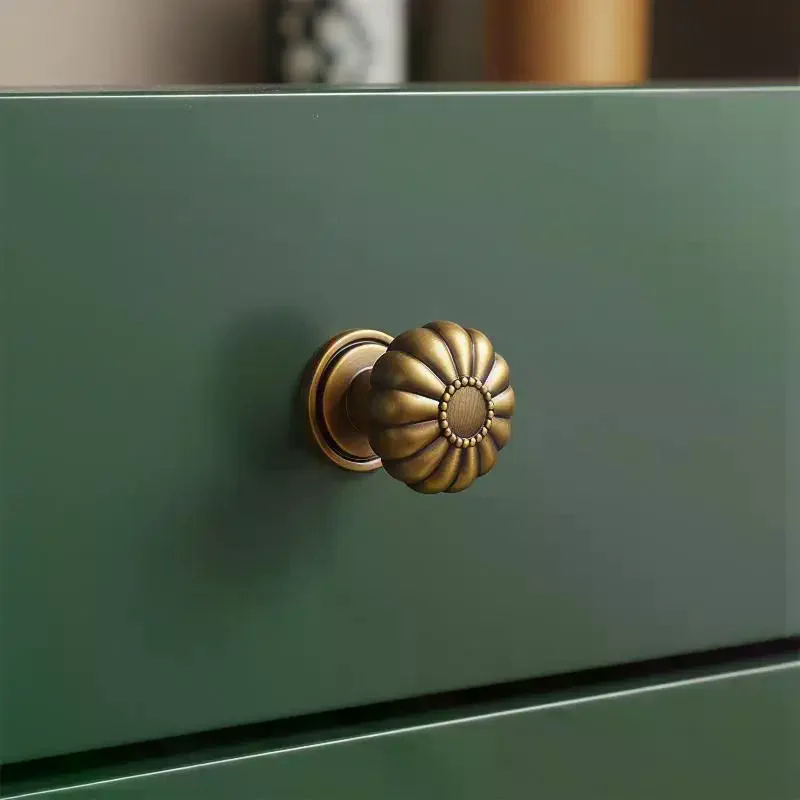 French-style Vintage Brass Handles For Wardrobe Doors Drawers Cabinets Shoe Cabinets And Furniture In Antique Bronze Color