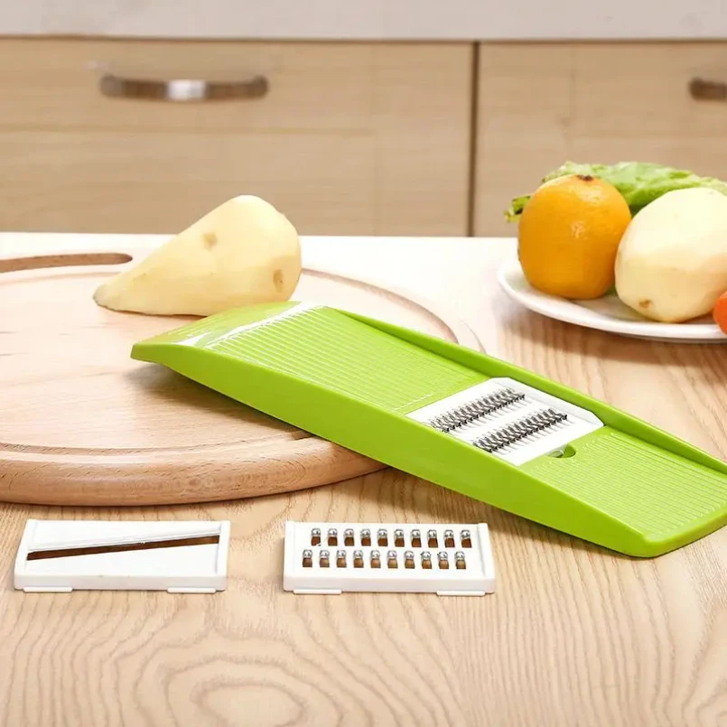 

Portable Slicer and Shredder for Carrots, potatoes, cucumbers | Handheld Slicer with 3 Blades Stainless Steel Vegetable Cutter