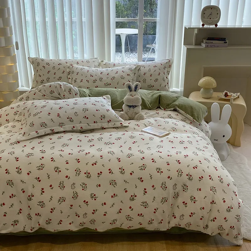Customizable new thickened warm milk fleece four-piece set