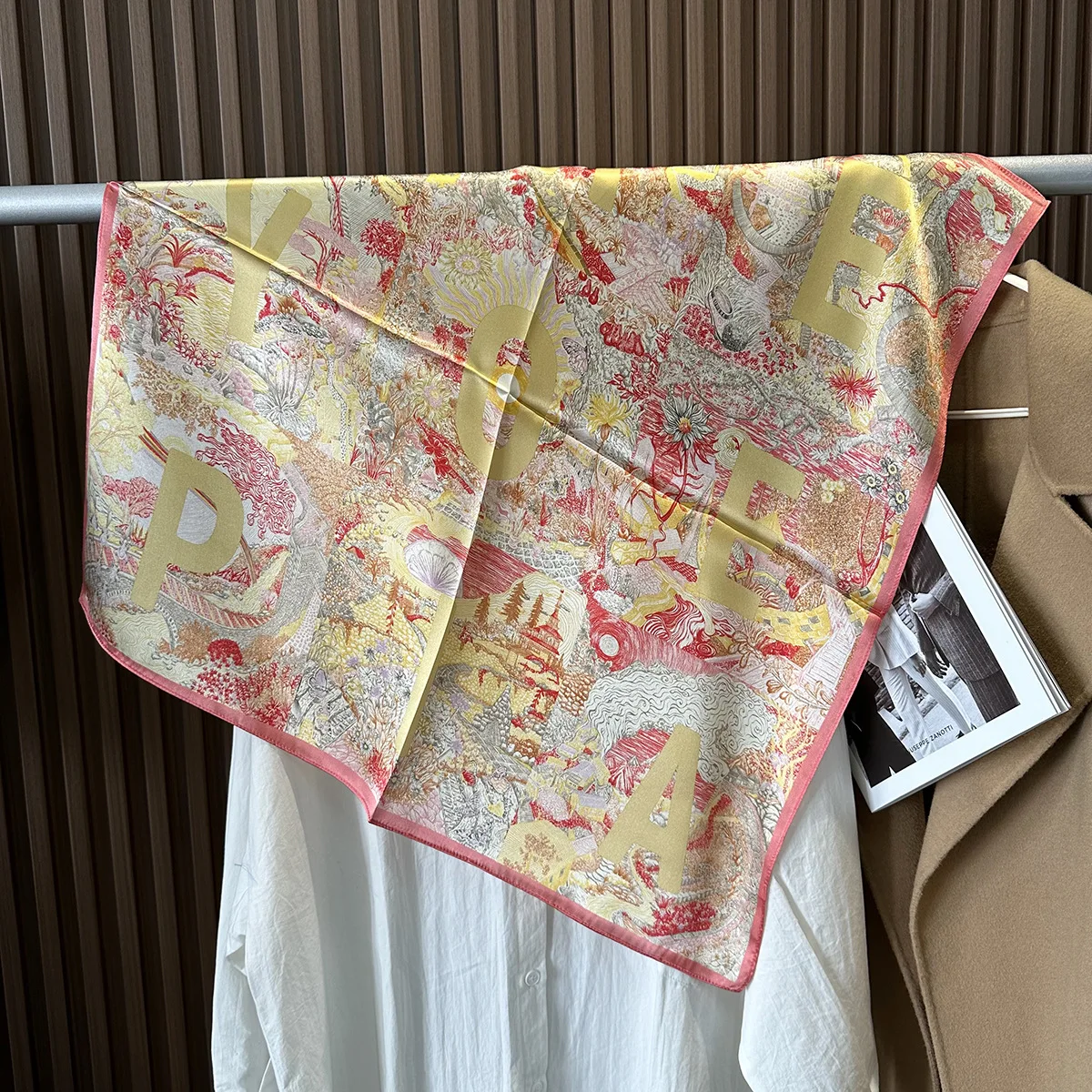 

Small Neck Scarf Women Mulberry Silk Bandanas Luxury Designer Soft Scarves Head Bag Clothing Accessories 65CM