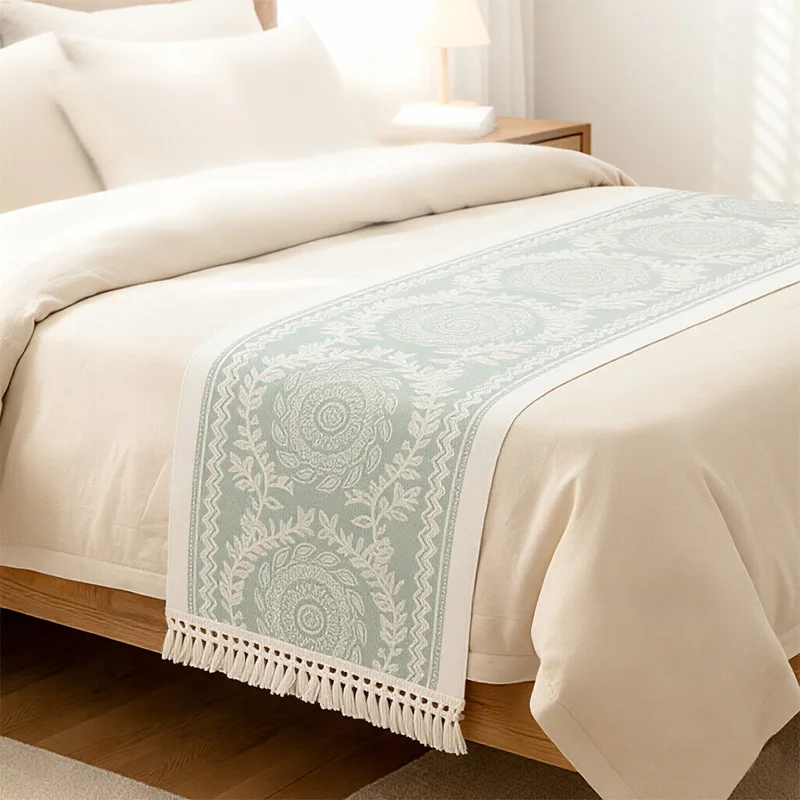 Luxury Bed Runner with Tassels Waterproof Linen-Like Bed Scarf Jacquard Bed Scarf for Hotel Guest Room Bedroom Decor
