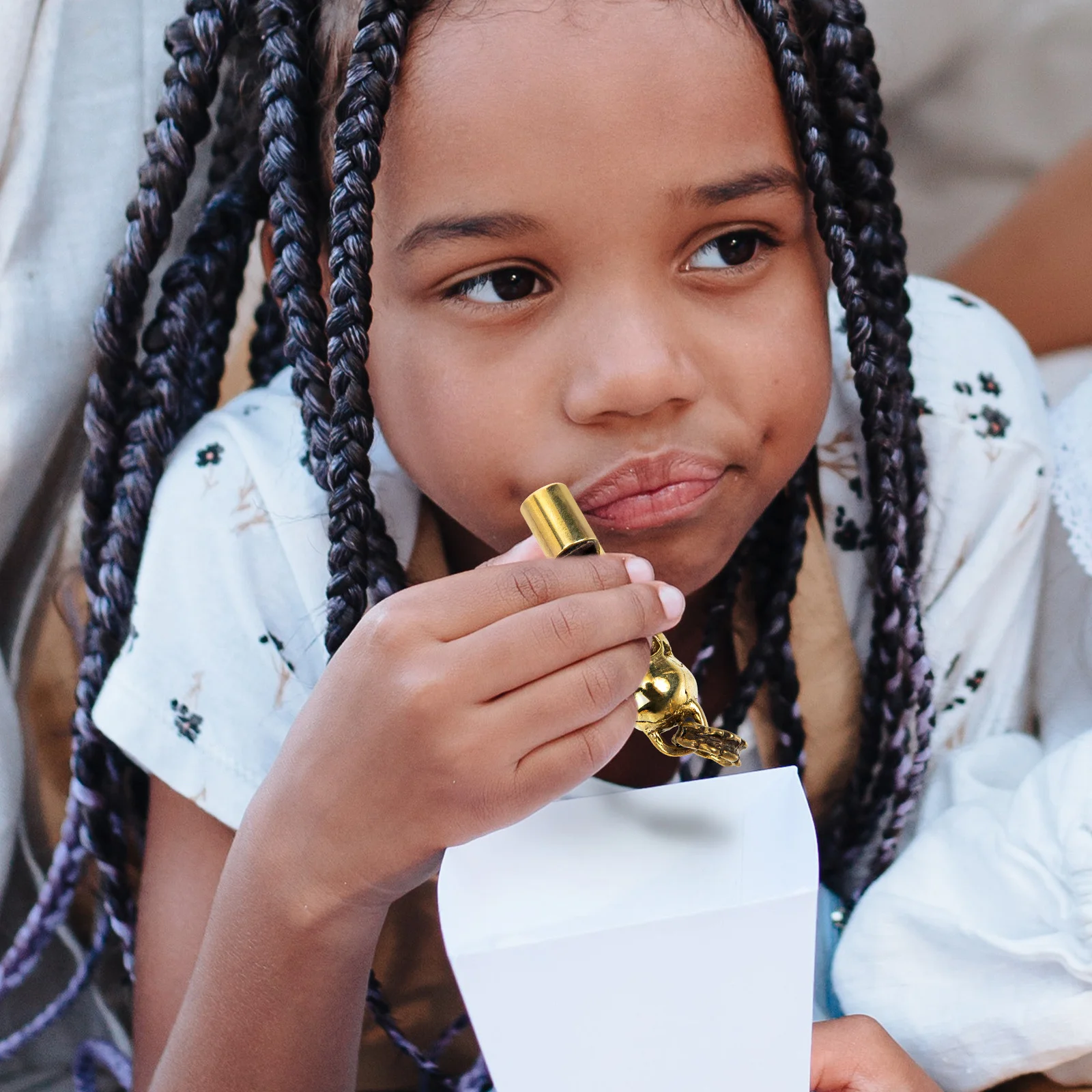 Fischietto in rame con testa di teschio Creativo spettrale Sport all'aria aperta Emergenza Campeggio Sopravvivenza Arbitro Suono forte Design unico