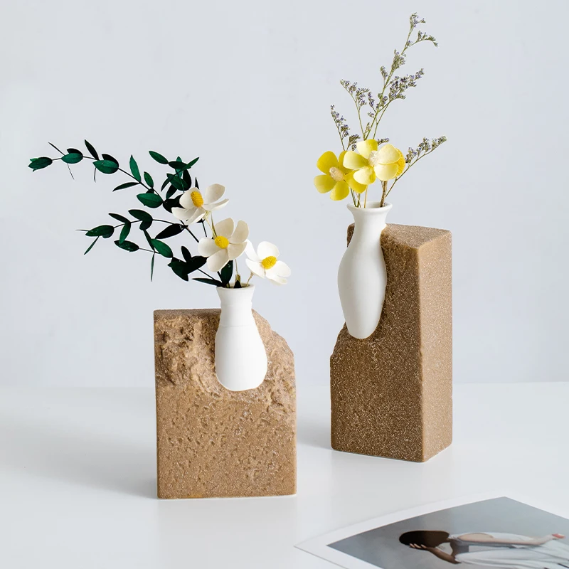 

White Nordic creative, simple and modern small-scale ceramic flower vase decoration for dried flowers, tabletop ornaments, book