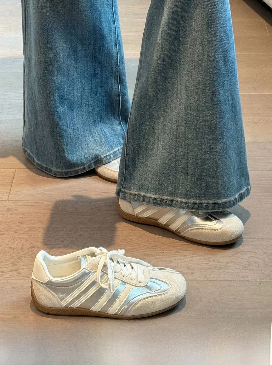chaussures-de-sport-legeres-et-decontractees-de-ballet-argentees-pour-femmes-collection-automne-hiver-2026-semelle-fine-respirantes-chaussures-de-badminton-sans-pied
