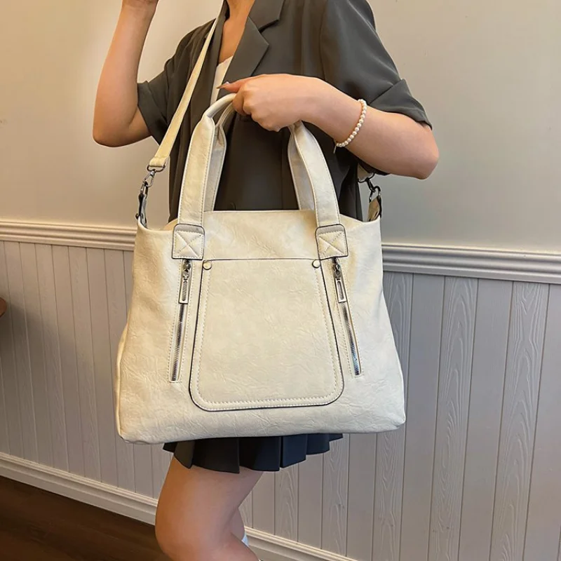 

Best Superstar Show Commuter Tote Bag Leather Solid Color Large Capacity For Women High-End Luxury