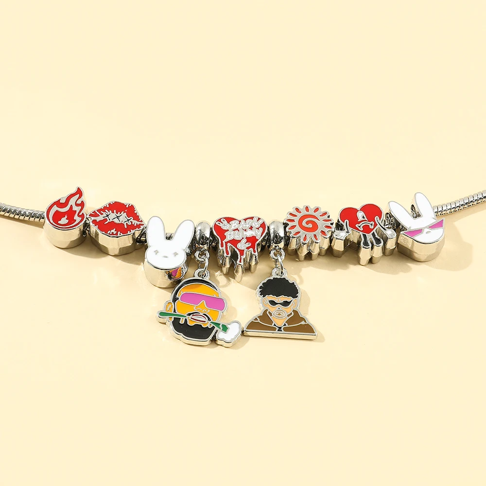 Rapper Bad Bunny Charms Bracelet for Fans Gift Bad Rabbit Love Heart Pendant Beads Bangle Bracelet for Women Jewelry Accessories