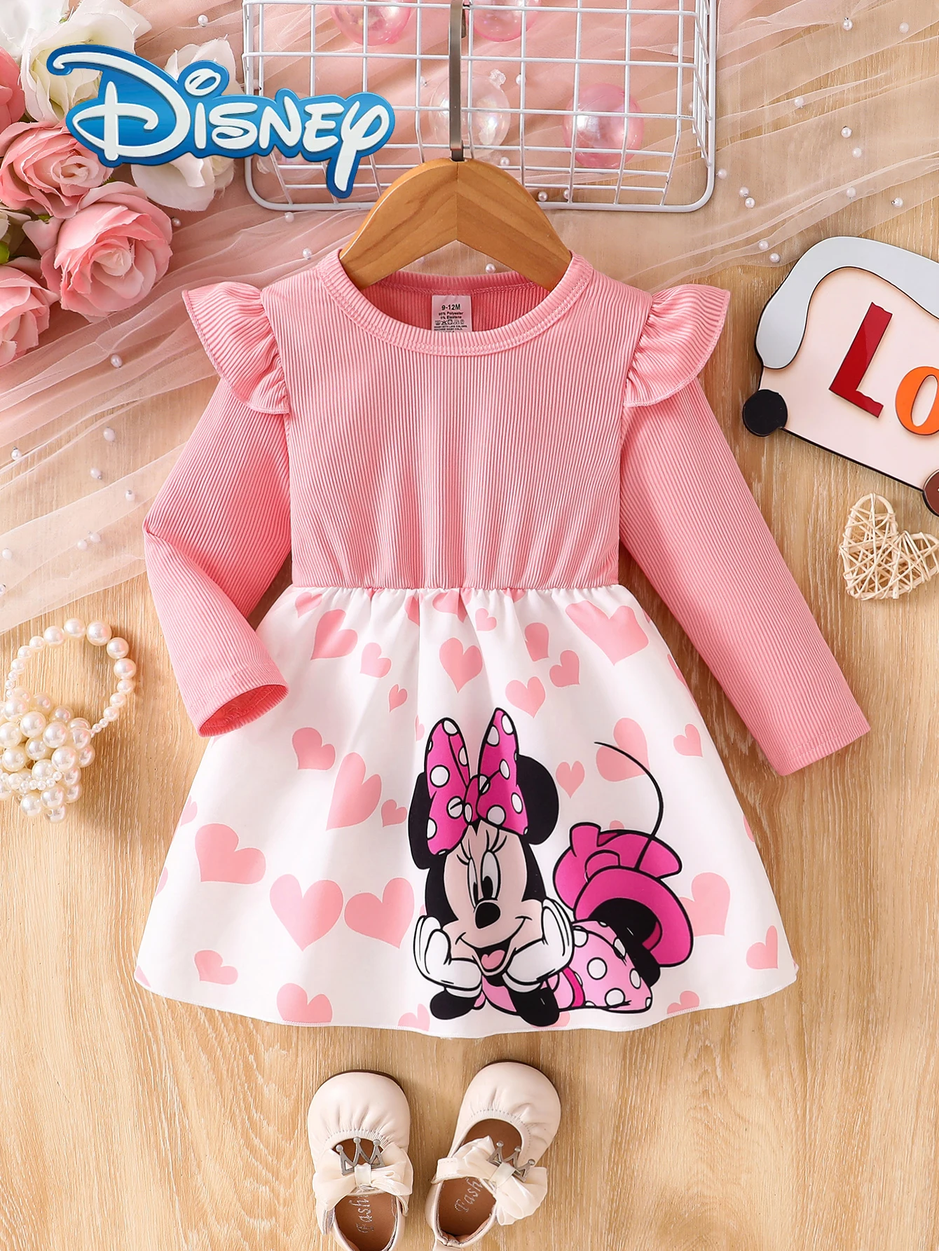 

[Officially Licensed] Disney Developed a Mickey Mouse Autumn and Winter Long-Sleeved Dress with a Cute Minnie Mouse Cartoon Pattern Holding Her Cheeks, Slightly Stretchy, Suitable for Girls' Daily Wear, a Great Gift