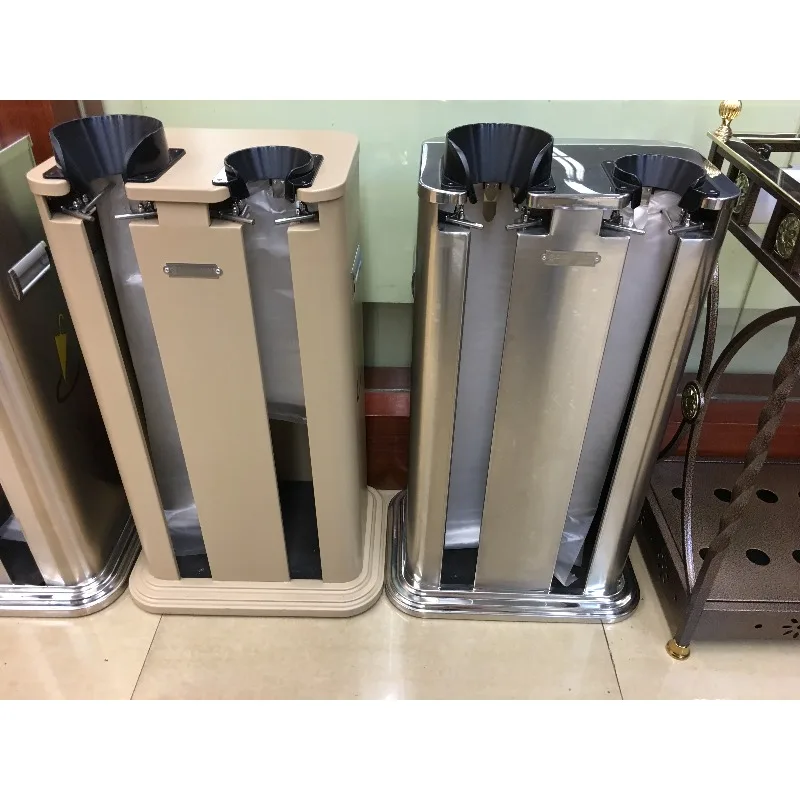 Obrázek 4: Automatický dvojitý skluzavka mokrý déštník brašna dávkovač a plastový obal stroj déštník wrapping produkt
