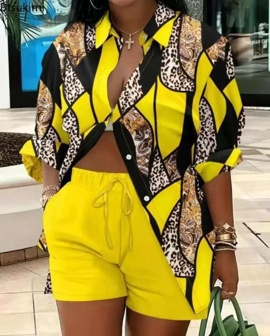 2026 Women's Casual Two Piece Set Print Design Lapel Single Breasted Shirt and Elastic Waist Drawstring Tied Shorts Suits Outfit