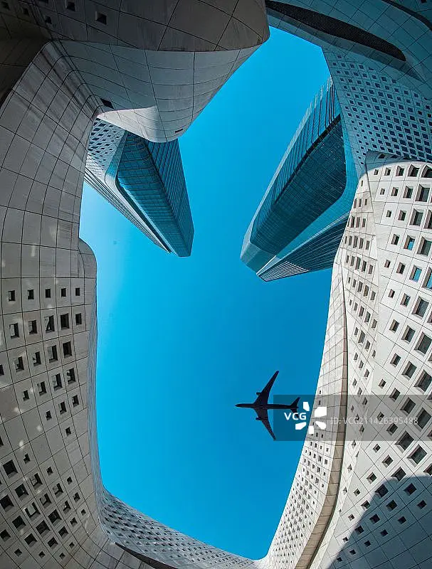 

LDARC V64 1/64 RTR Mini RC Bus Toy 2.4G Remote Control for Adults Kids Tabletop Vehicle Model Car Electric Powered