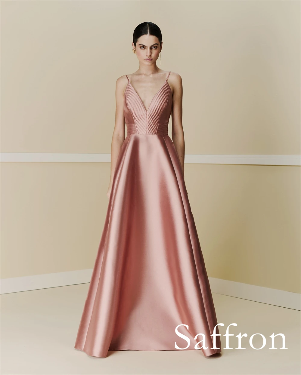 تخصيص رشيقة الخامس الرقبة السباغيتي الأشرطة مساء اللباس مثير عارية الذراعين المشاهير أثواب الأزياء سستة الظهر ألف خط حزب اللباس