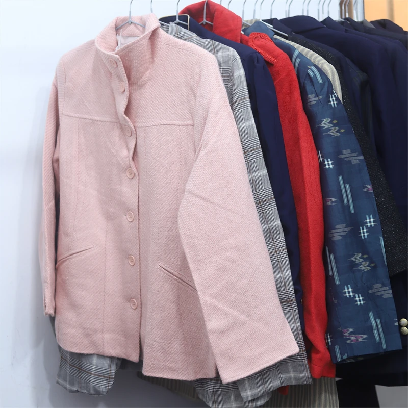 

Винтажный ретро-жакет в академическом стиле с двойным рядом пуговиц, однотонный, с отложным воротником, зимний, теплый, шерстяной, для повседневной носки, модный