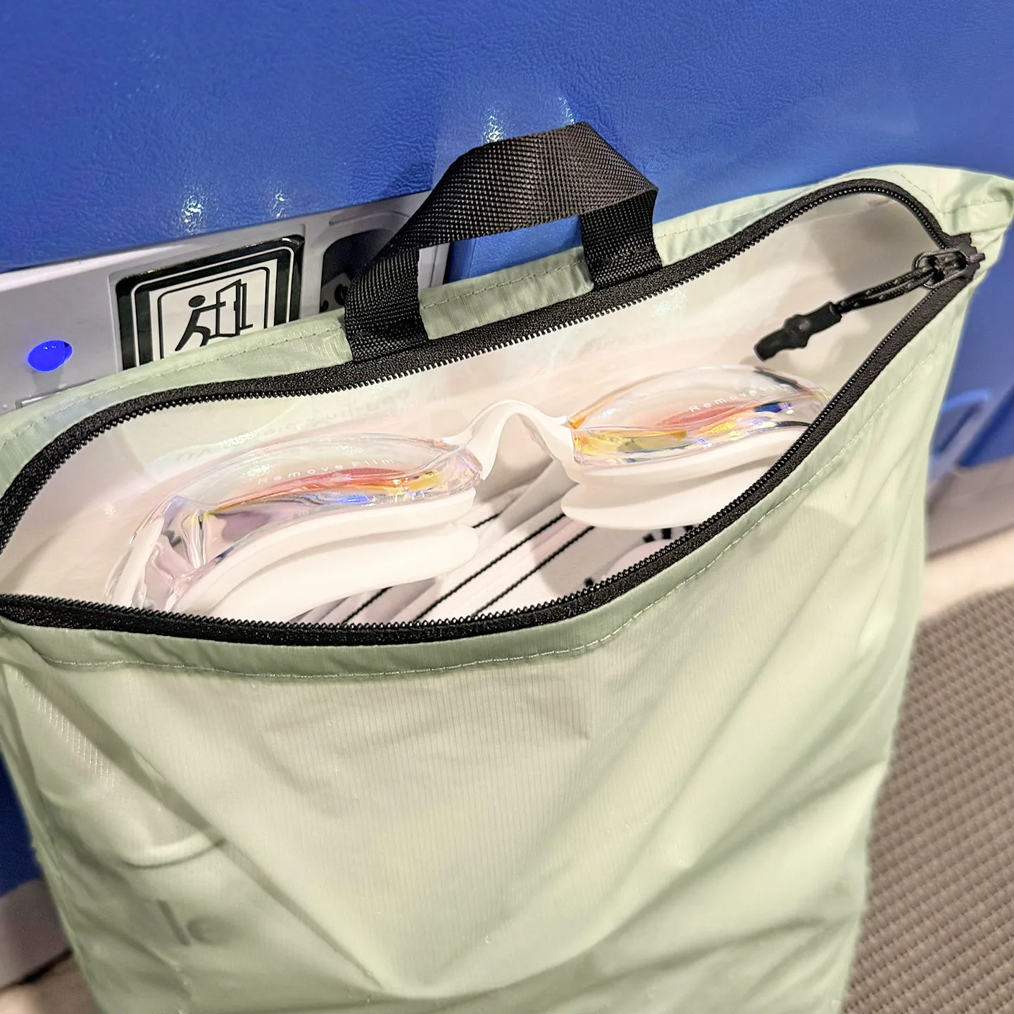 bolsa-de-natacao-impermeavel-bolsa-de-viagem-para-artigos-de-higiene-pessoal-bolsa-portatil-masculina-e-feminina-com-separacao-seco-molhado-bolsa-de-armazenamento-para-equipamentos-de-natacao