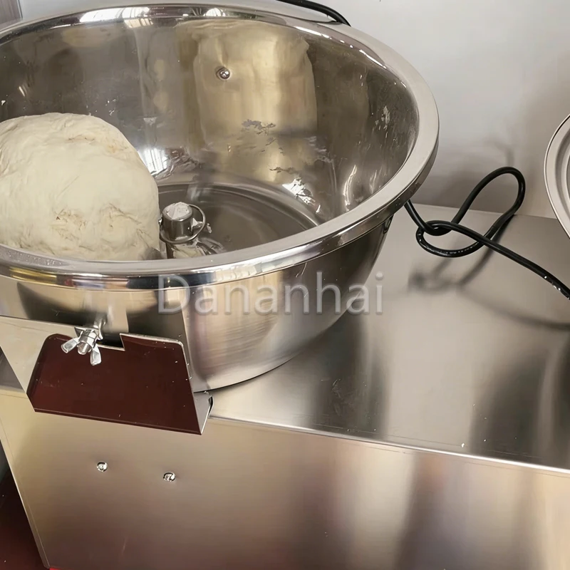 

Промышленный тестомес для муки 5/15/25/50 кг, машина для формования теста, в продаже