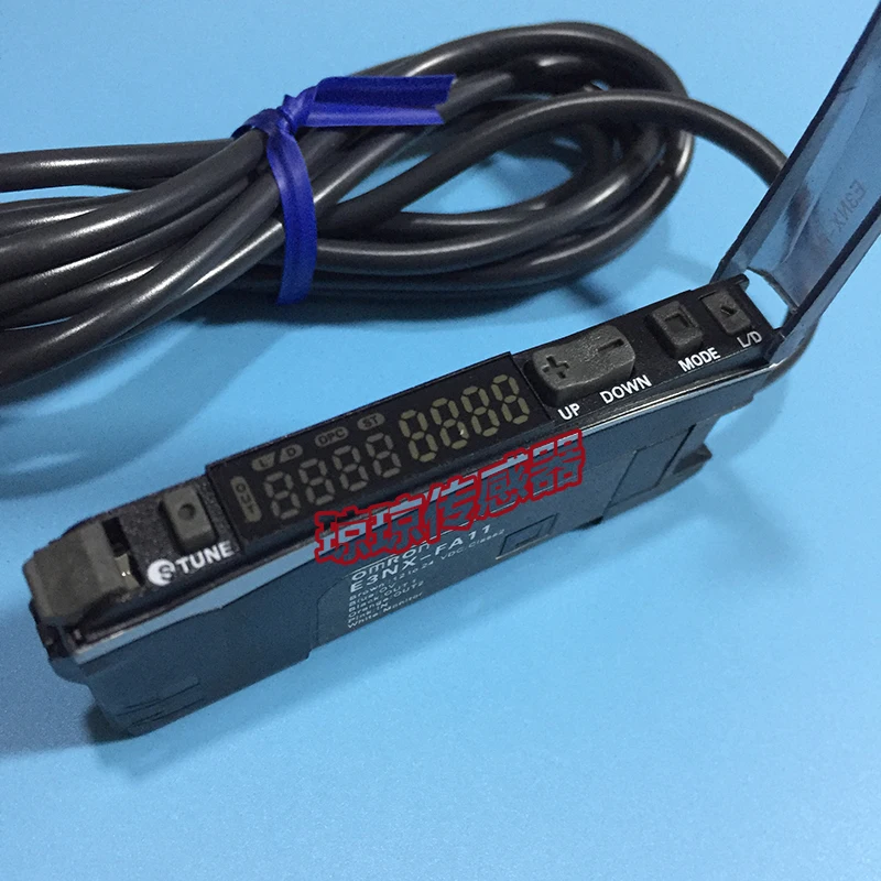 

E3NX-FA11 FA21 FA51 FA41 Optical Fiber Sensor Smart Amplifier E3NC-LA21