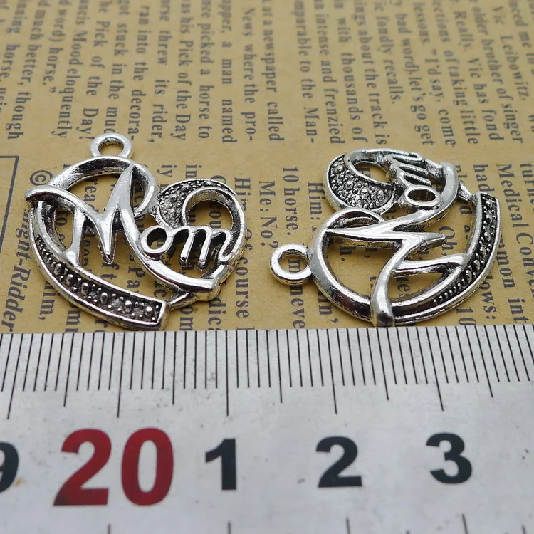 10pcs 25x28mm Alloy Charm Heart Love Mom Charms EF3665