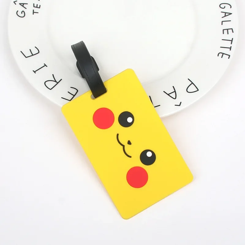 Kawaii Pikachu อะนิเมะกระเป๋าเดินทางแท็กซิลิโคนกระเป๋าเดินทาง ID ผู้ถือที่อยู่ Baggage Boarding แท็กแบบพกพาป้ายอุปกรณ์เสริมของขวัญ