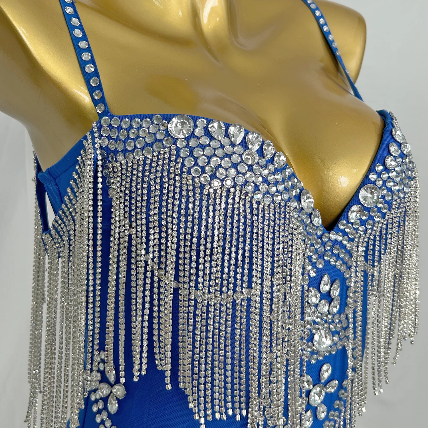 Sparkly เพชรพรหม Gowns Fringes ชุดเดรสแขนกุดผู้หญิงเต้นรําเครื่องแต่งกายฉลองชุดราตรีแสดง Dancer เวทีสวมใส่ Yelian