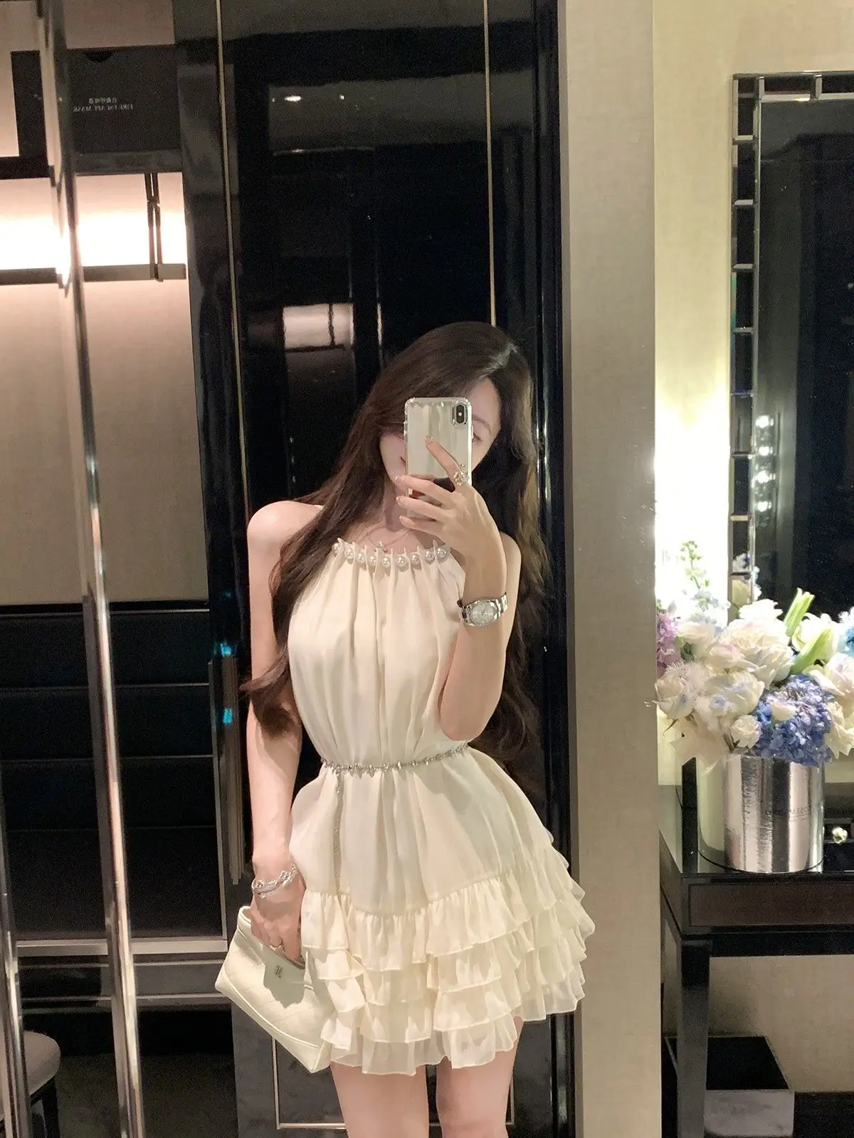 2025 Nieuwe Zomer Sexy Slanke Parel Jurk Damesmode Elegante Mouwloze Mini Jurk voor Vrouwen Vrouwelijke Kantoor Dame Hoge kwaliteit