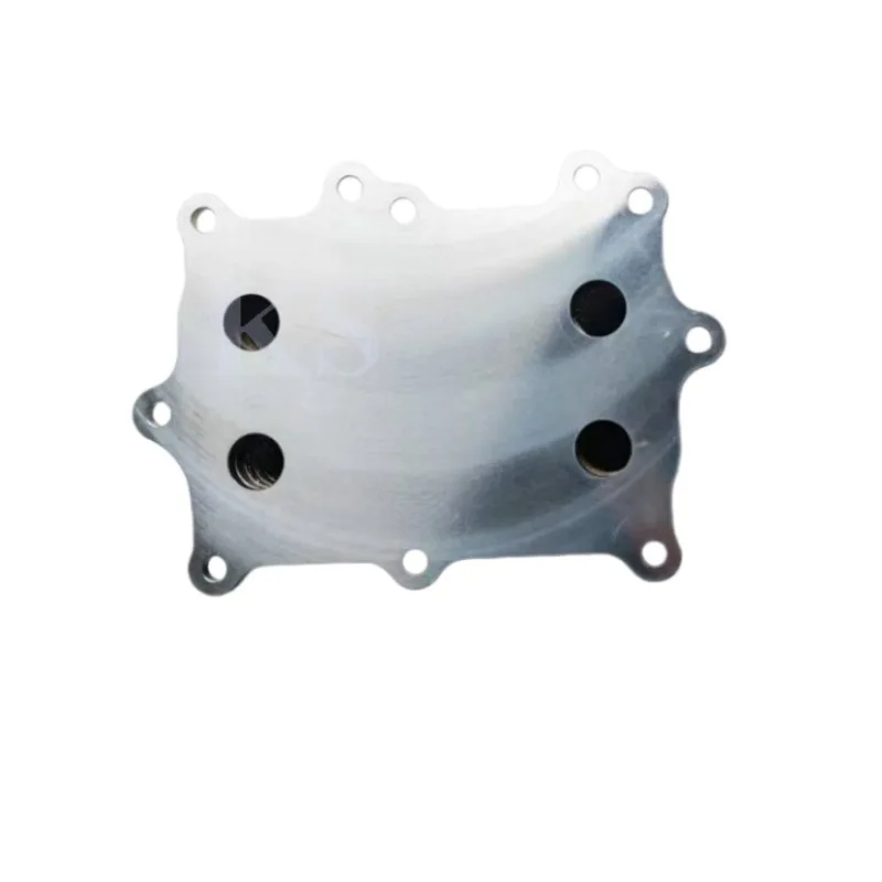 Suitable for Cummins ISF2.8 country six diesel engine parts oil cooler core 5528293