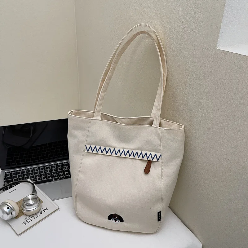 

Stylish Striped Canvas Tote Bag New Design Casual Shoulder Bag for Students Comfortable and Versatile Texture Bucket Bag