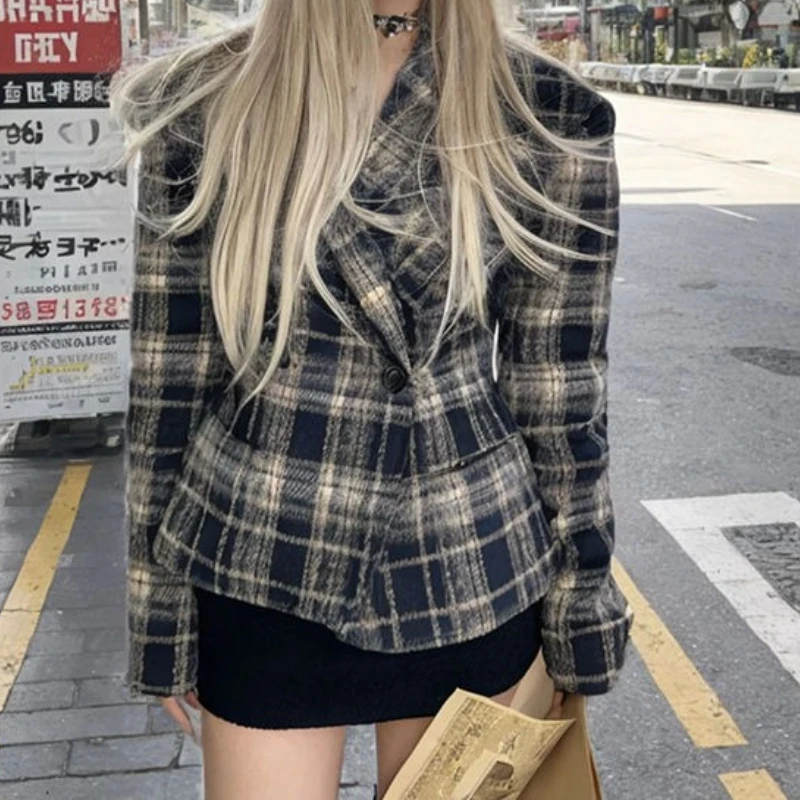 Retro-style Plaid Woolen Coat for Women, New Niche High-end Loose Blazer, Winter Jacket