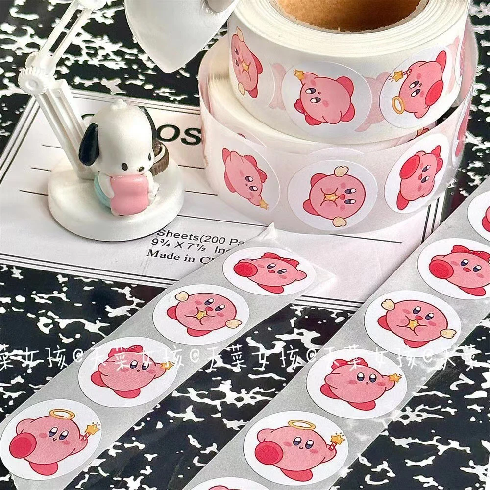 

500pcs Cute Cartoon Kirby Stickers Roll Kawaii Round Seal Reward Sticker DIY Laptop Phone Aesthetic Cartoon Decoration Decals