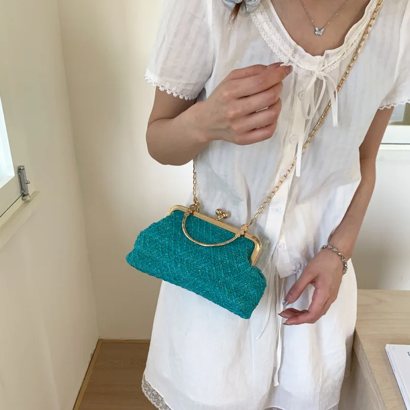 Vintage Elegant Female Shoulder Bag Luxury Design Women Clutch Purse Solid Color Portable Ladies Dinner Shell Crossbody Bags