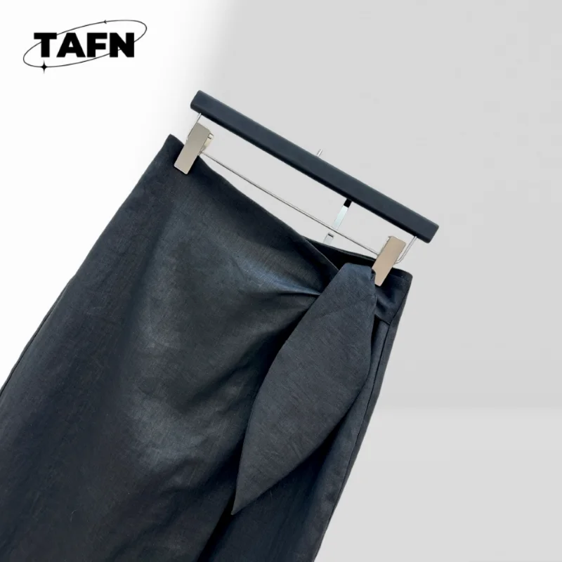 Vacation Style Wear Strap Design Linen Long Skirt Advanced Texture Trendy and Beautiful Flowy Design for Elegant AG2208